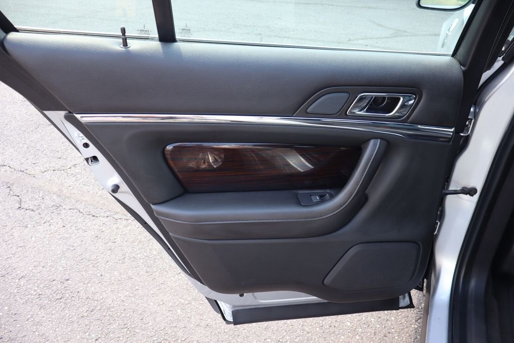 2012 Lincoln MKS Base
