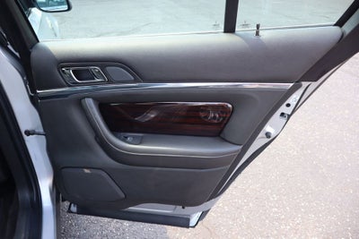 2012 Lincoln MKS Base