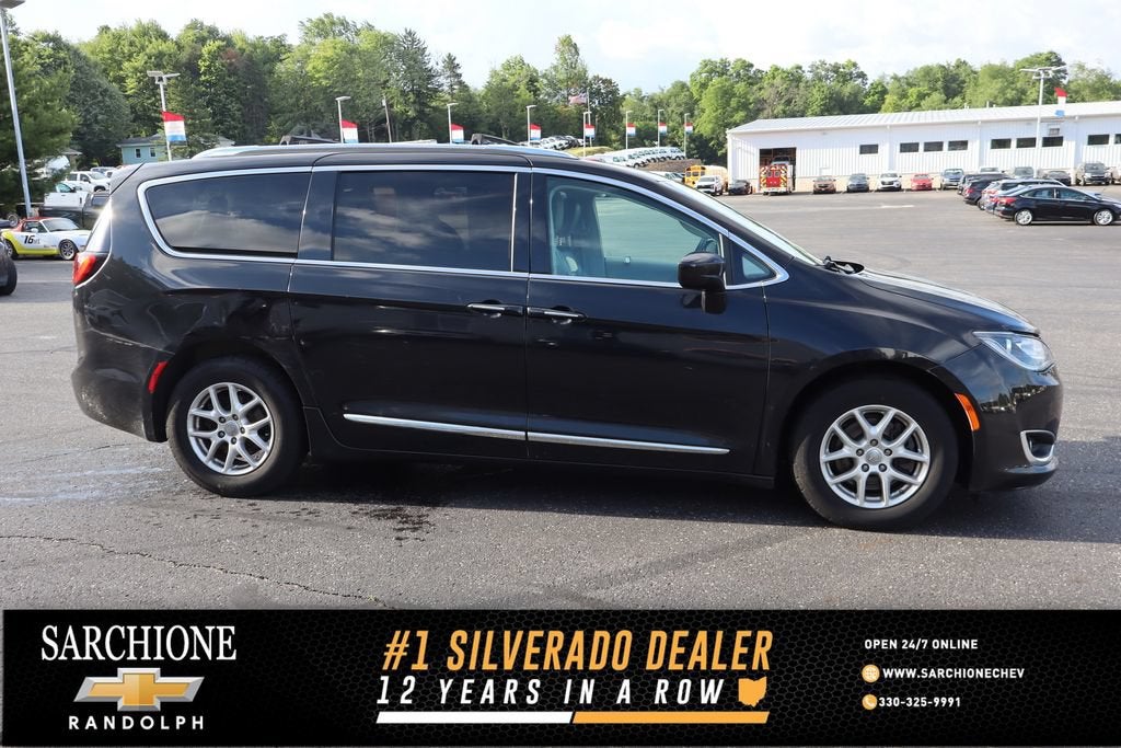 2020 Chrysler Pacifica Base