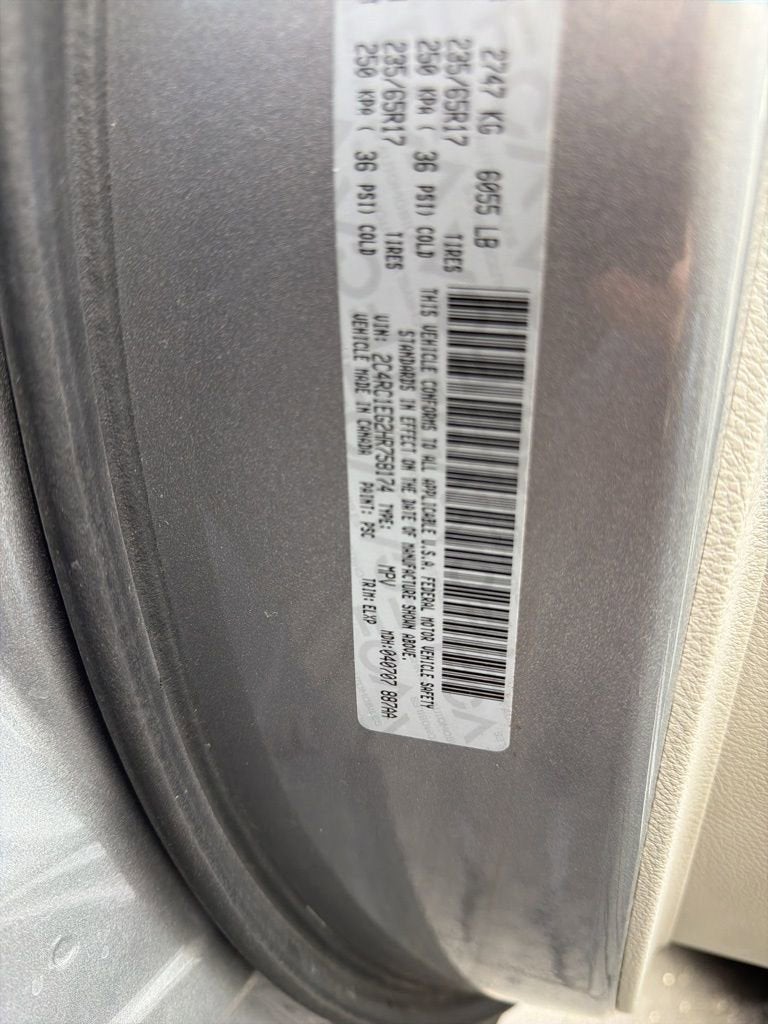 2017 Chrysler Pacifica Touring-L Plus