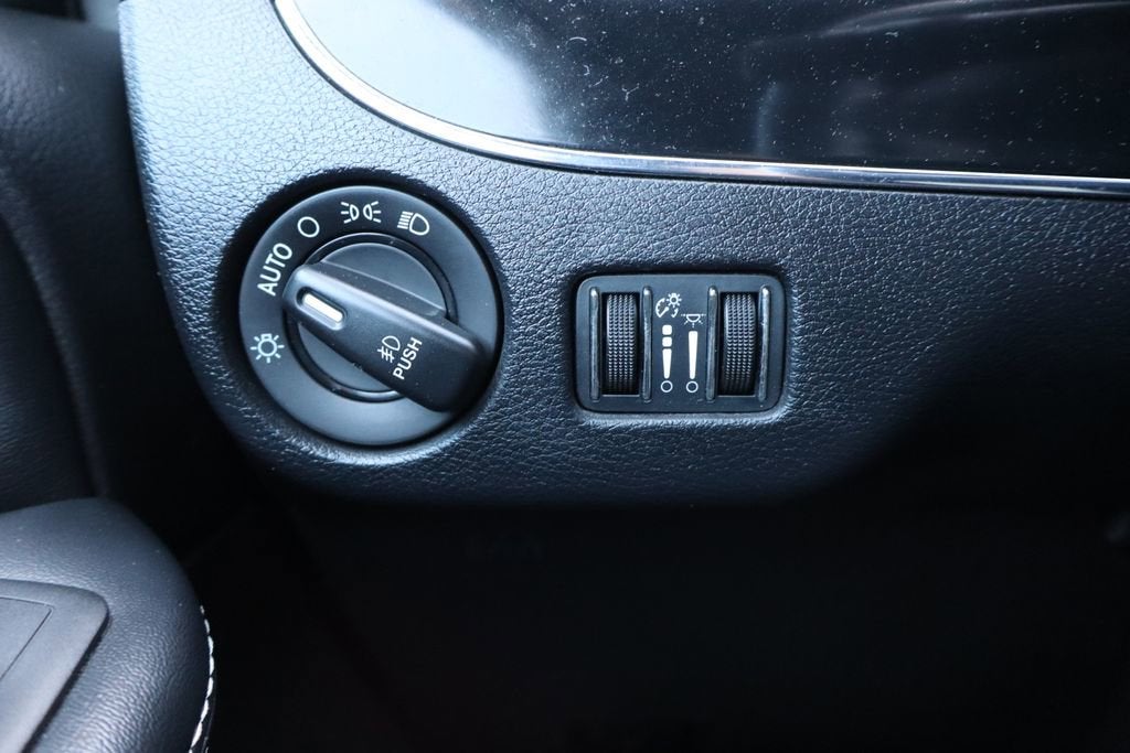 2015 Chrysler Town & Country S