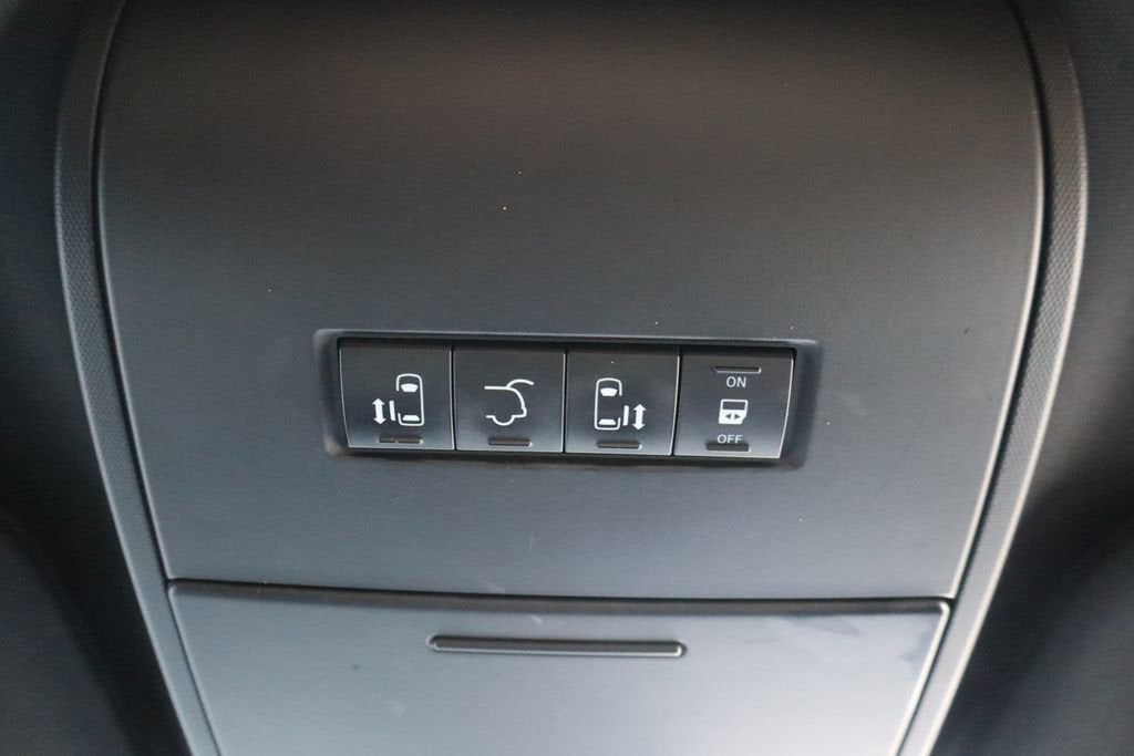 2015 Chrysler Town & Country S