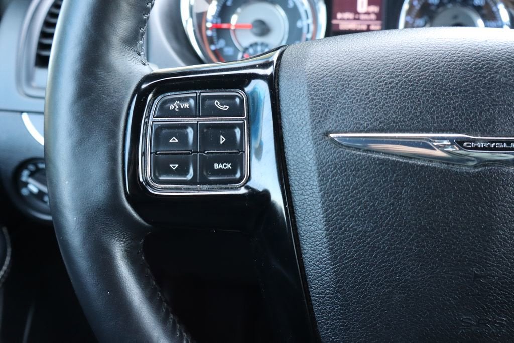 2015 Chrysler Town & Country S