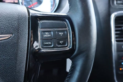 2015 Chrysler Town & Country S