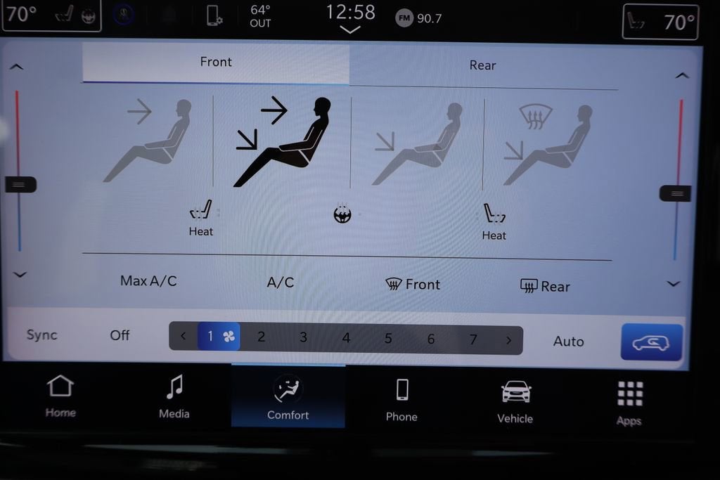 2025 Chrysler Pacifica Hybrid Select