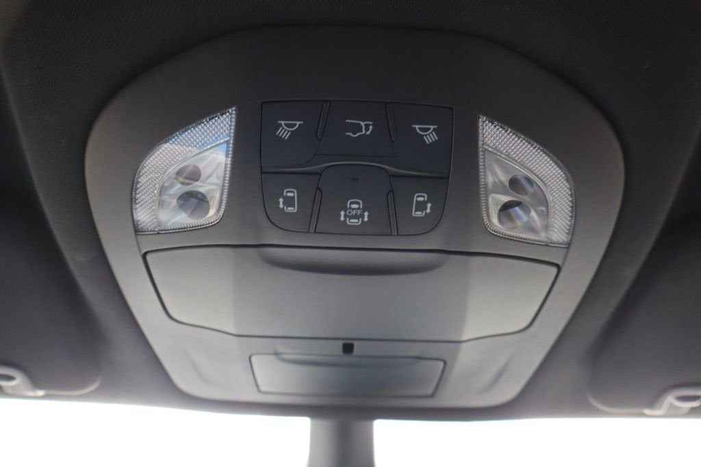 2025 Chrysler Pacifica Hybrid Select