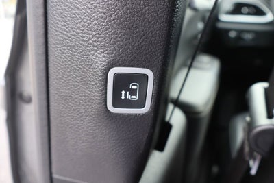2025 Chrysler Pacifica Hybrid Select