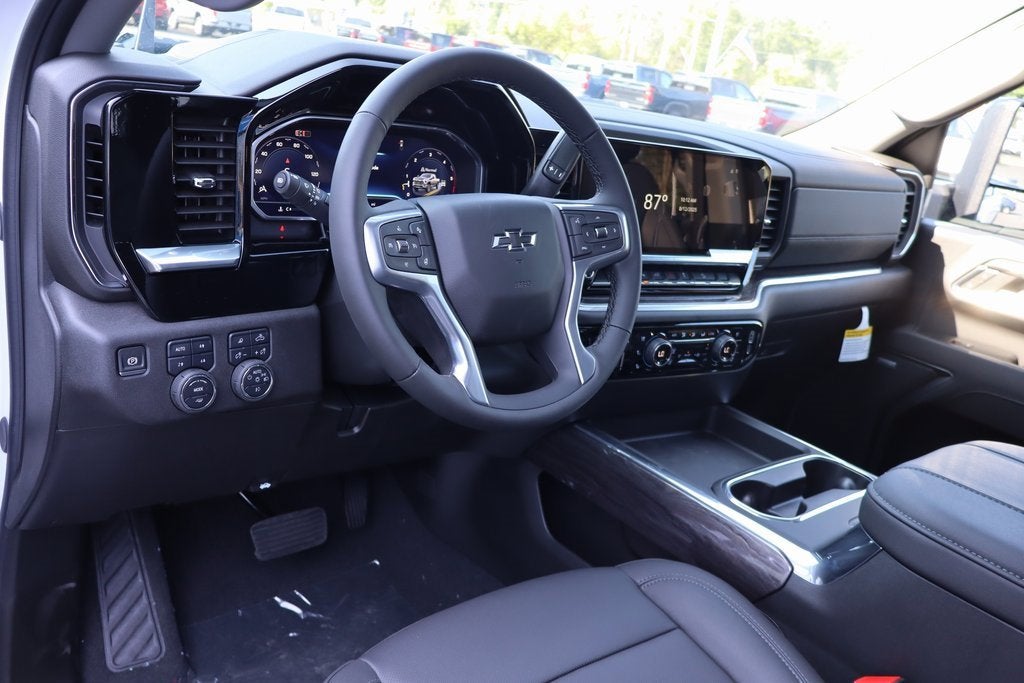 2025 Chevrolet Silverado 2500 HD LTZ