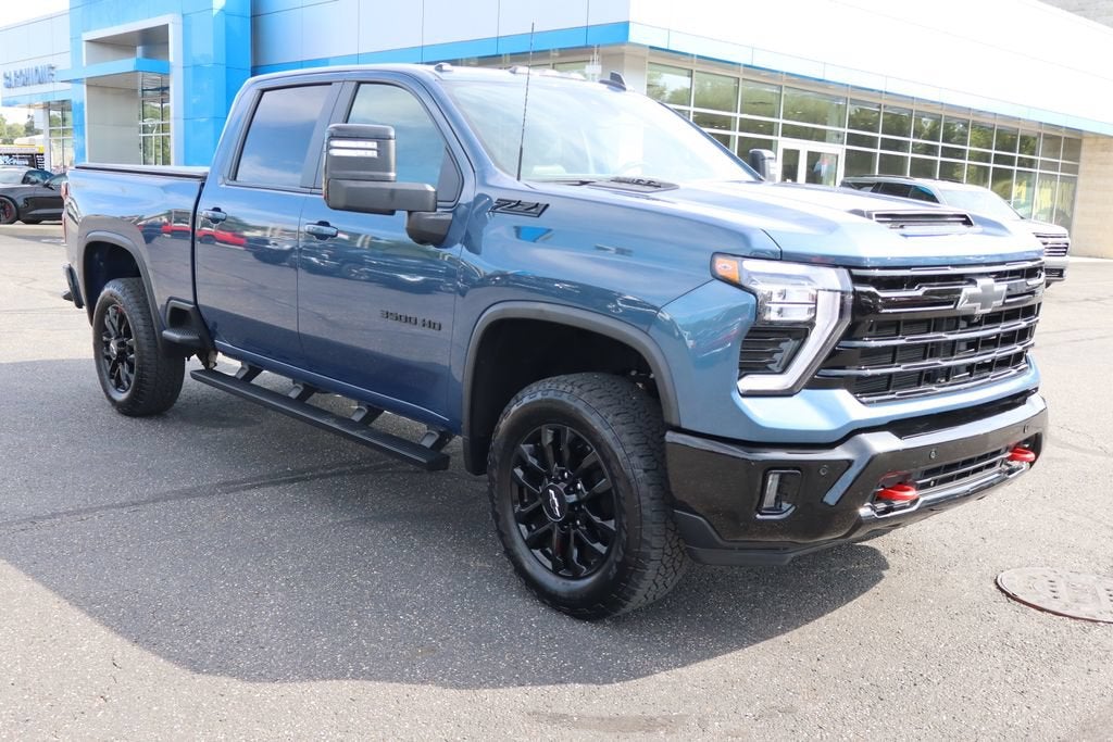 2025 Chevrolet Silverado 3500 HD LT