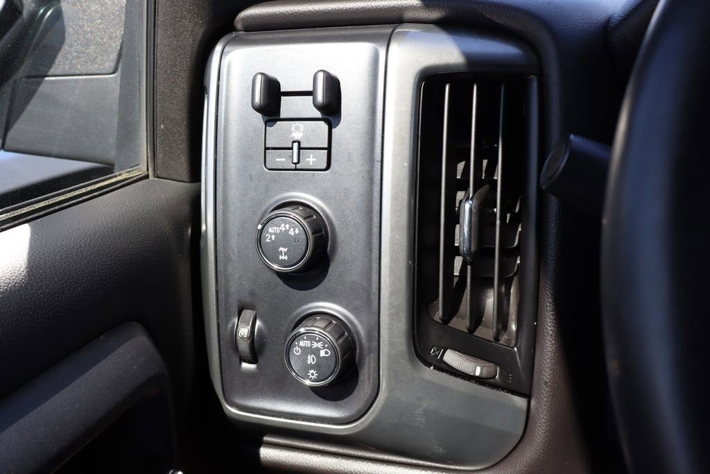 2019 Chevrolet Silverado LD LT