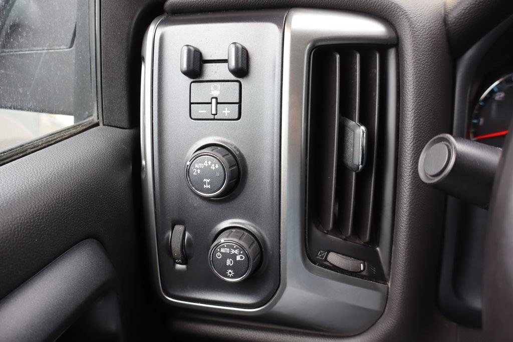 2019 Chevrolet Silverado LD LT