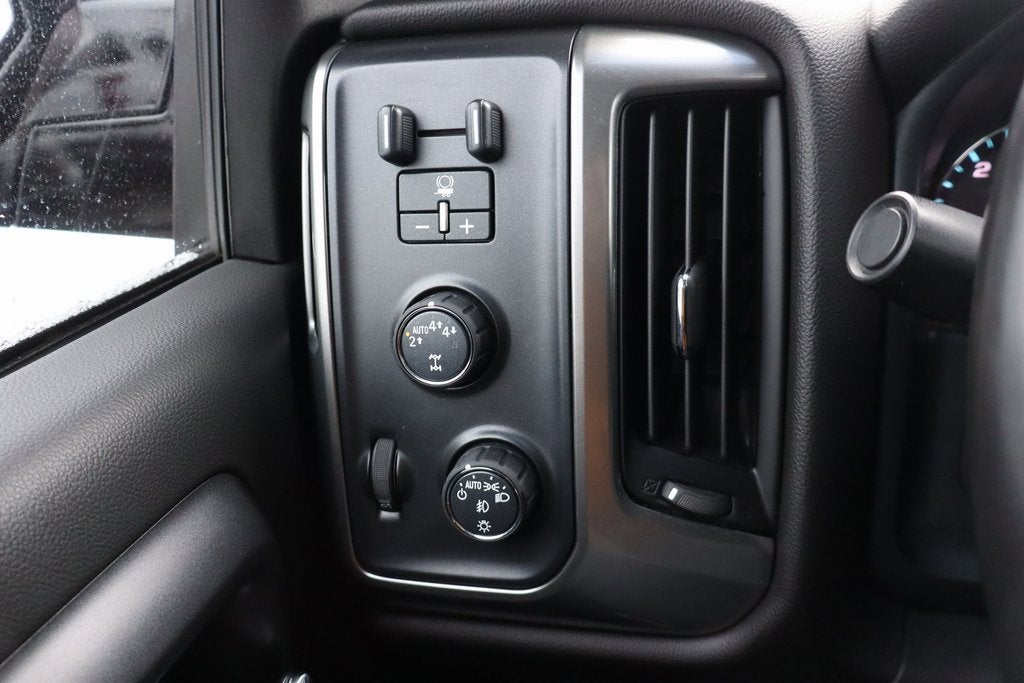 2019 Chevrolet Silverado LD LT