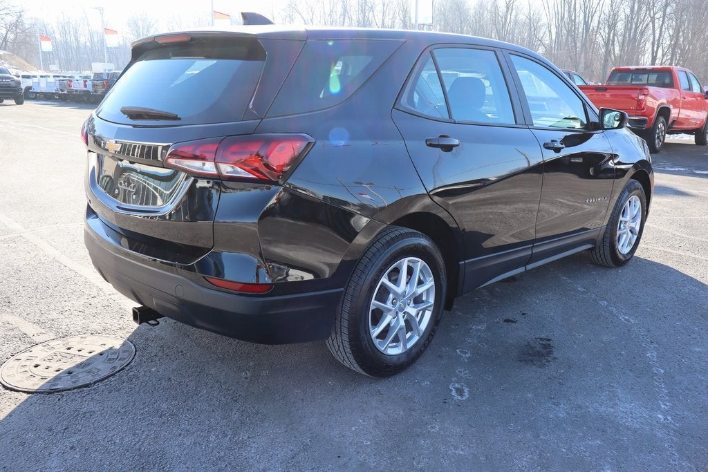 2022 Chevrolet Equinox LS