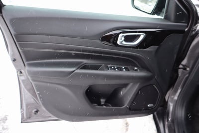 2023 Jeep Compass Altitude