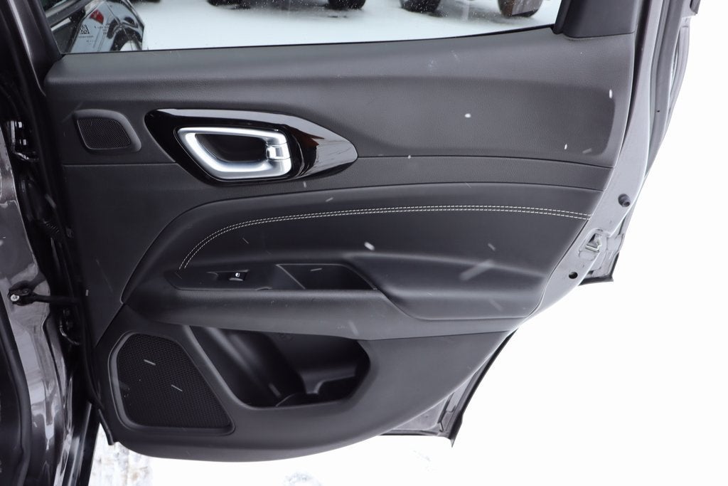 2023 Jeep Compass Altitude