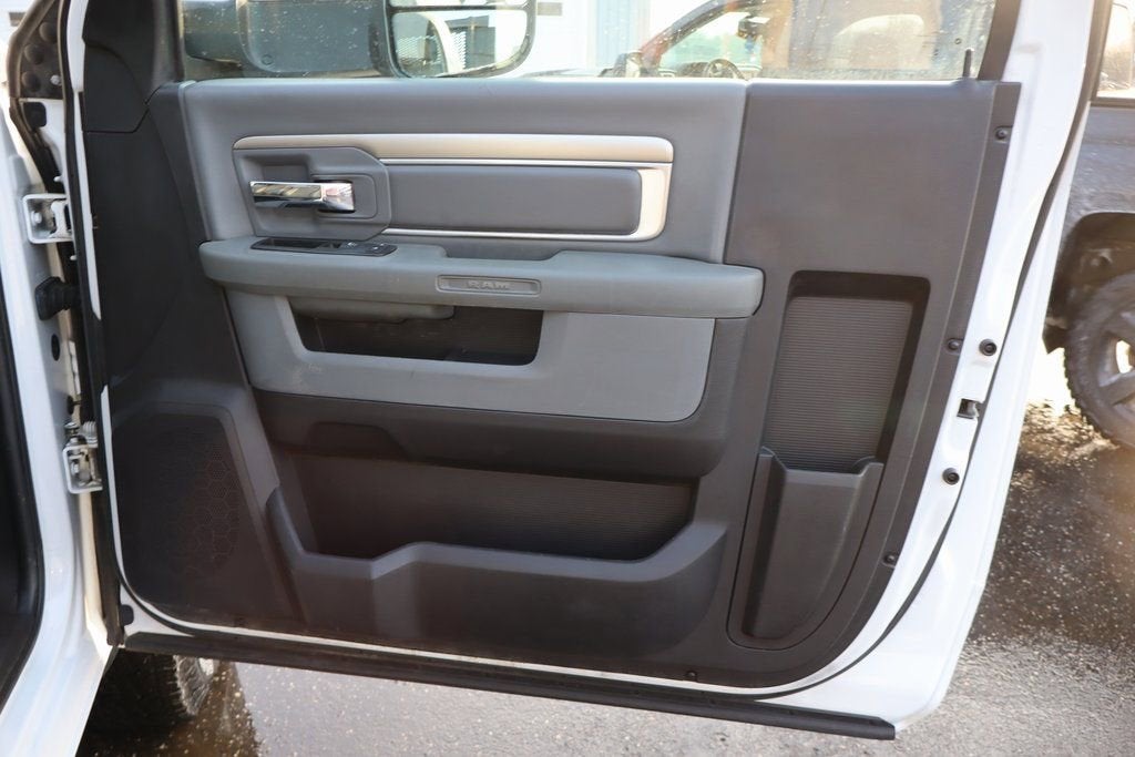 2018 RAM 3500 Chassis Cab Tradesman