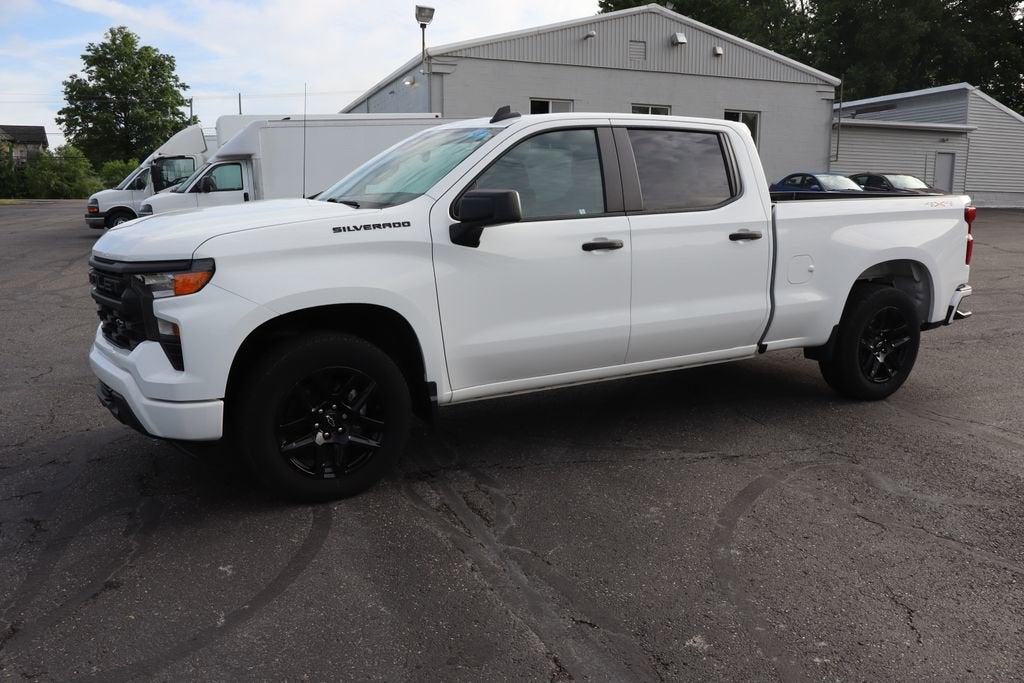 2023 Chevrolet Silverado 1500 Custom