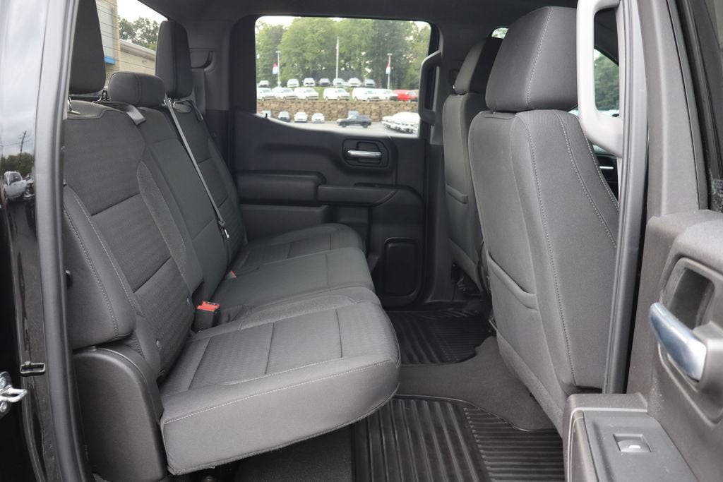 2022 Chevrolet Silverado 1500 Custom Trail Boss