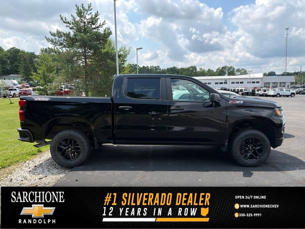 2024 Chevrolet Silverado 1500 Custom Trail Boss