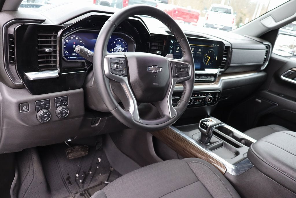 2024 Chevrolet Silverado 1500 RST