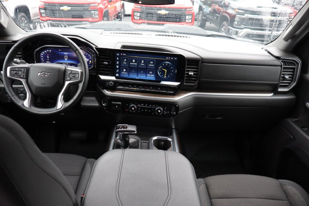 2025 Chevrolet Silverado 1500 LT Trail Boss