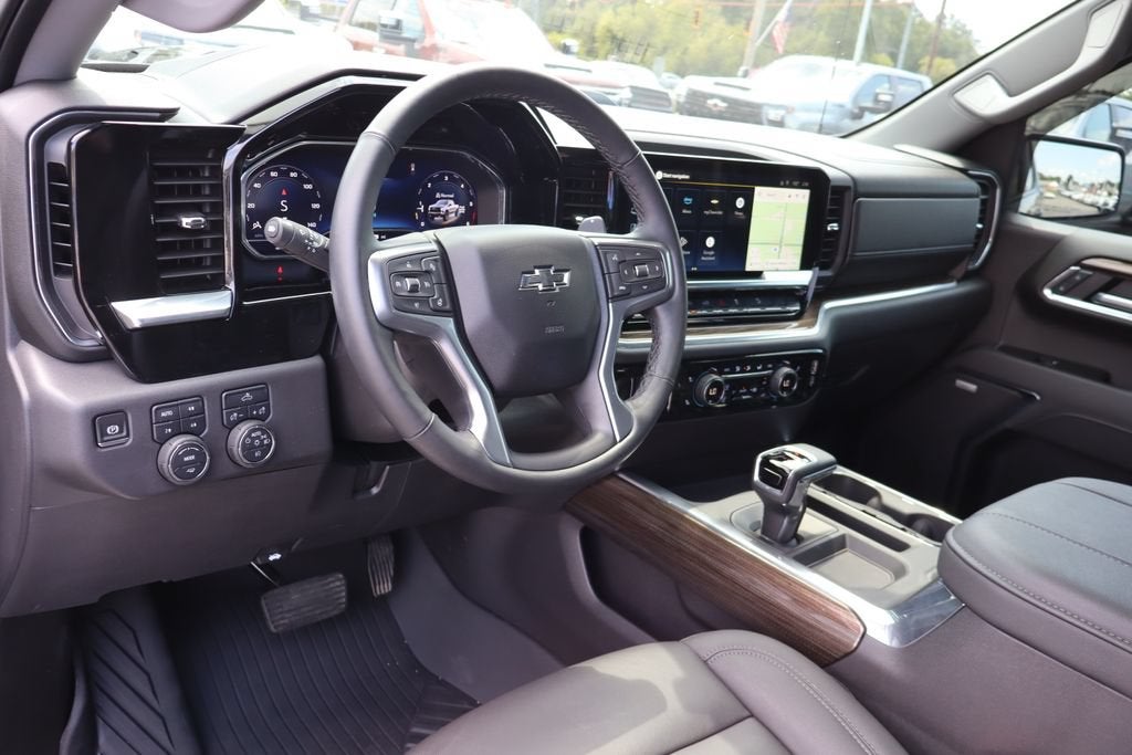 2025 Chevrolet Silverado 1500 LT Trail Boss