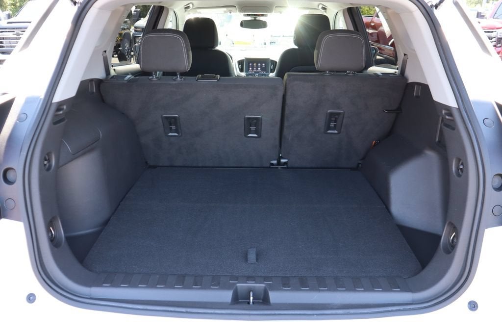 2023 GMC Terrain Base