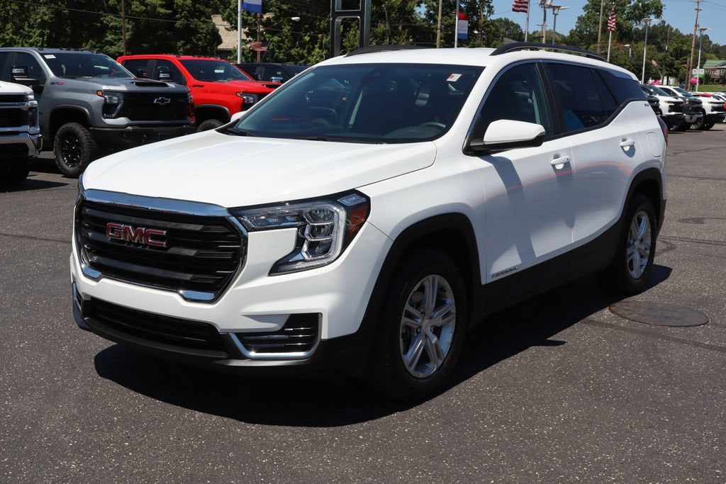 2023 GMC Terrain Base