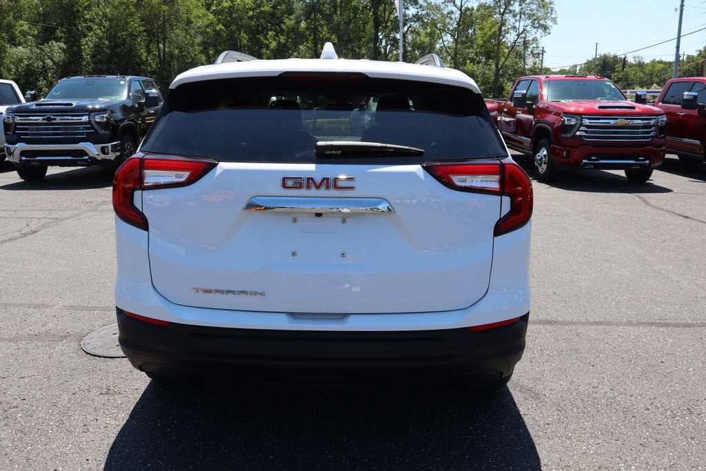 2023 GMC Terrain Base
