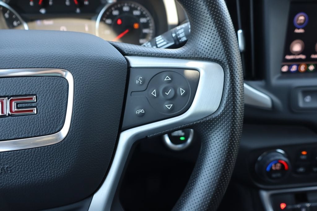 2023 GMC Terrain Base