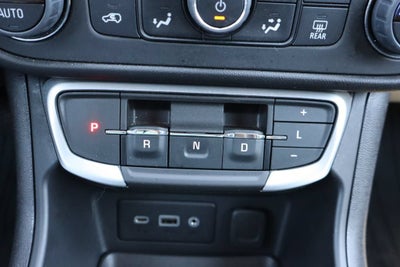 2023 GMC Terrain Base