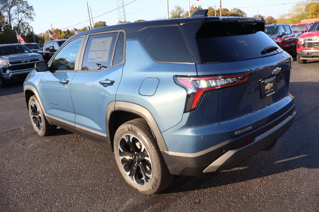 2027 Chevrolet Equinox LT