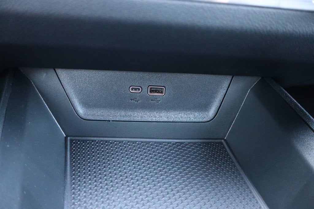 2027 Chevrolet Equinox Base