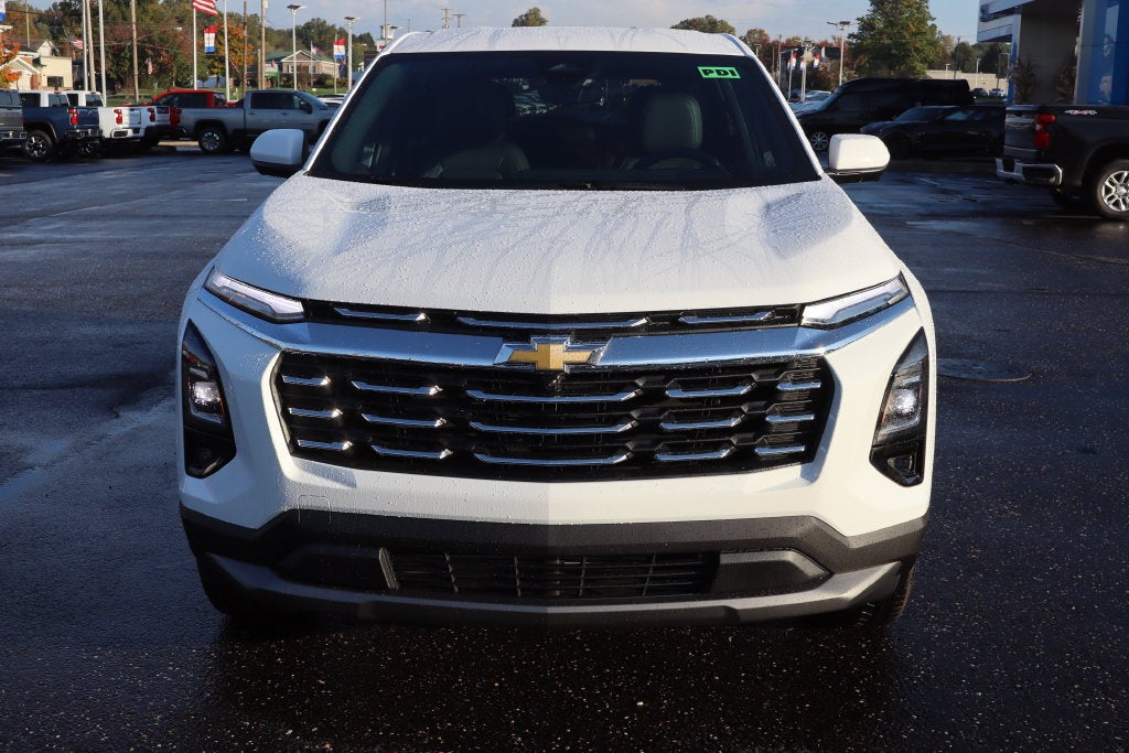 2027 Chevrolet Equinox Base
