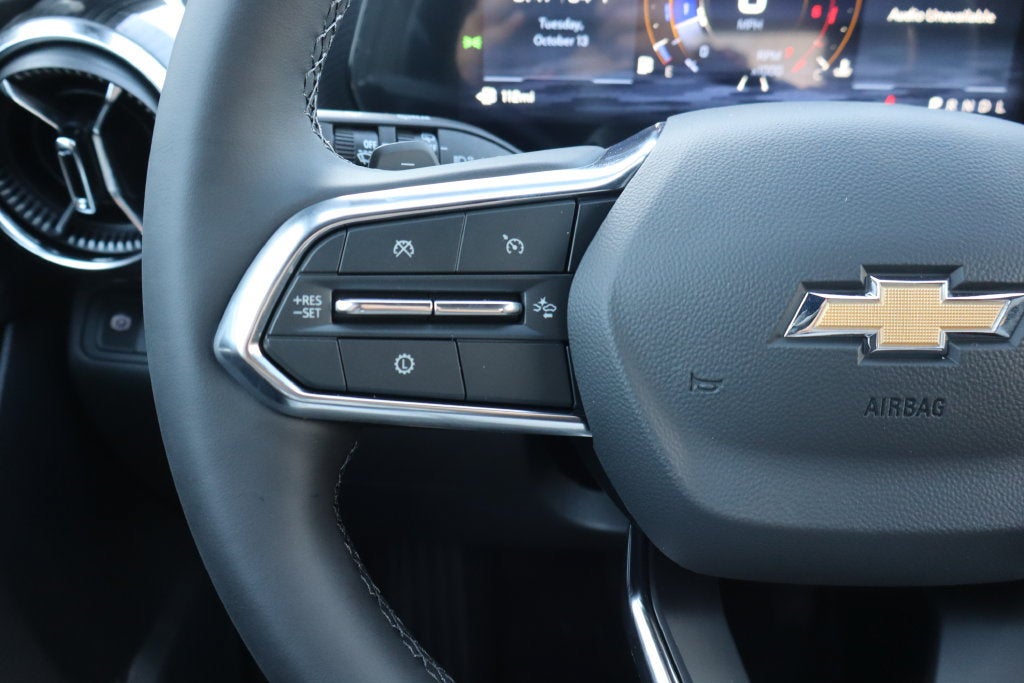 2027 Chevrolet Equinox Base