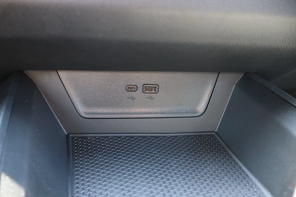 2027 Chevrolet Equinox Base