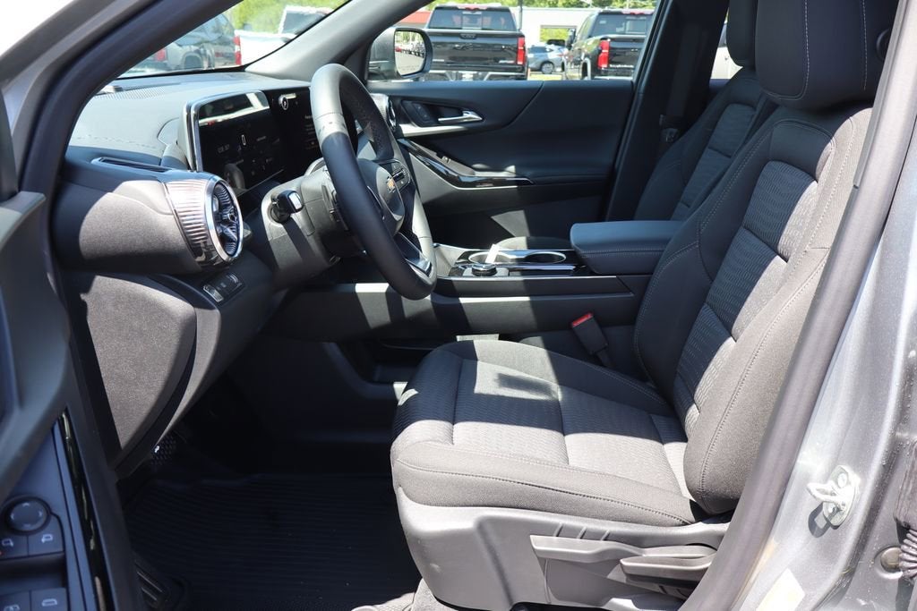 2026 Chevrolet Equinox Base