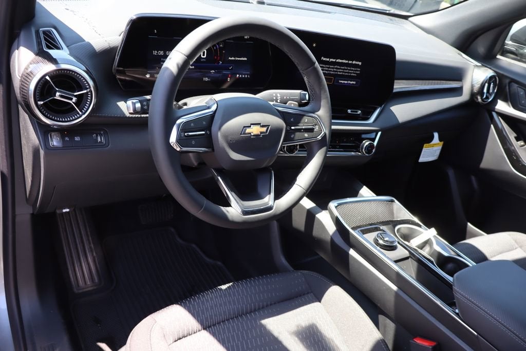 2026 Chevrolet Equinox Base
