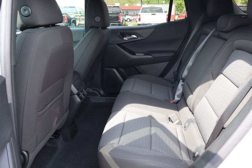 2026 Chevrolet Equinox Base