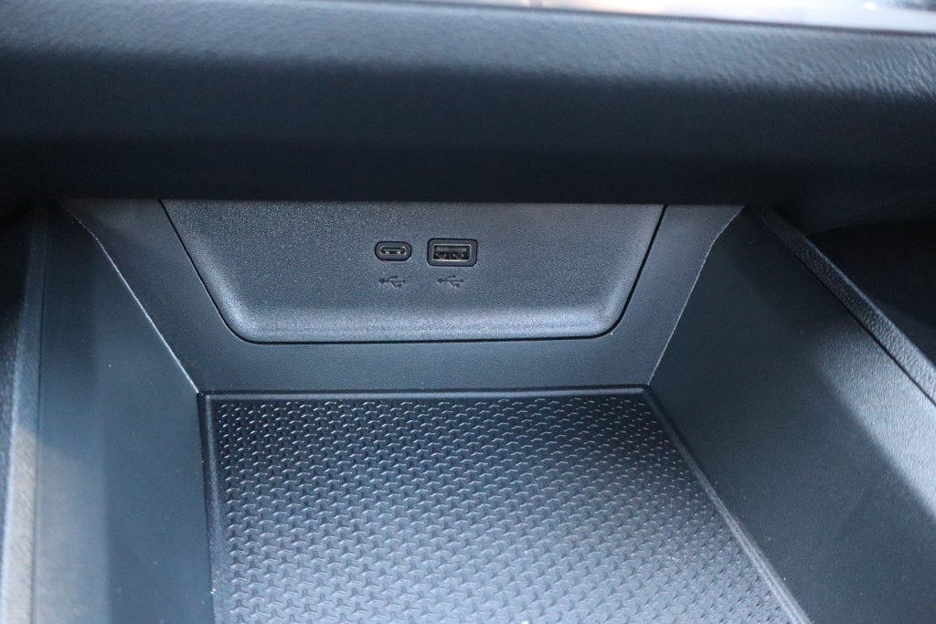 2027 Chevrolet Equinox Base