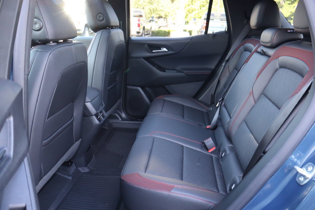 2027 Chevrolet Equinox Base