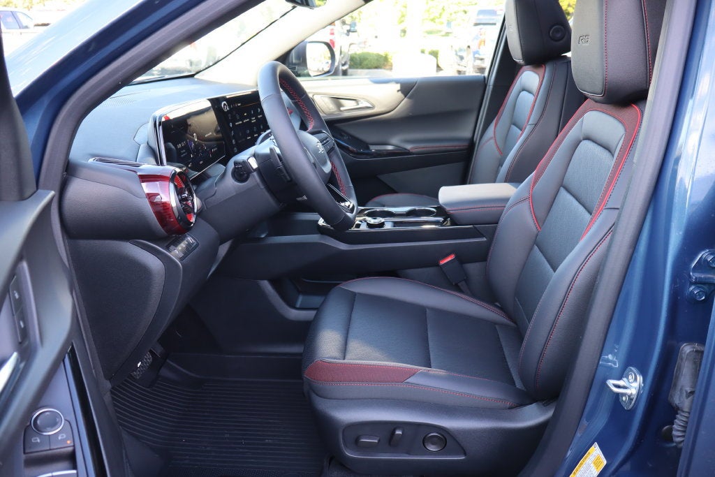2027 Chevrolet Equinox Base