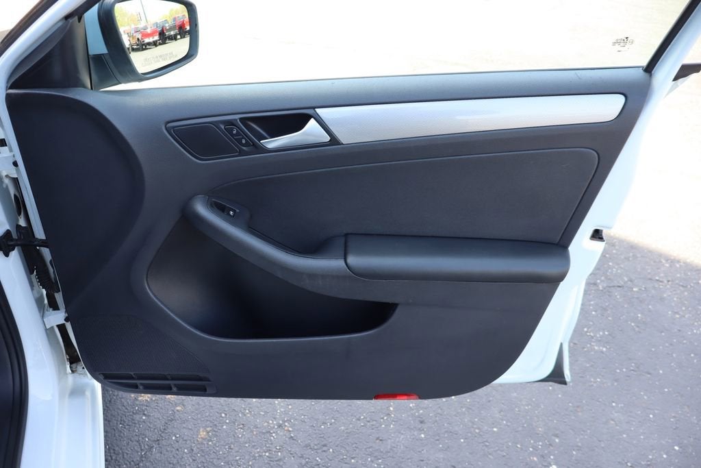 2018 Volkswagen Jetta Base