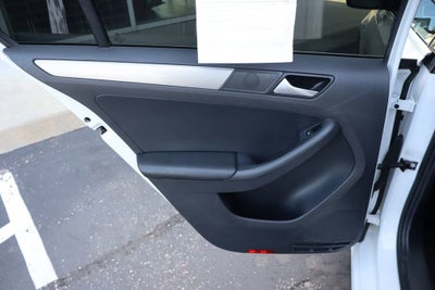 2018 Volkswagen Jetta Base