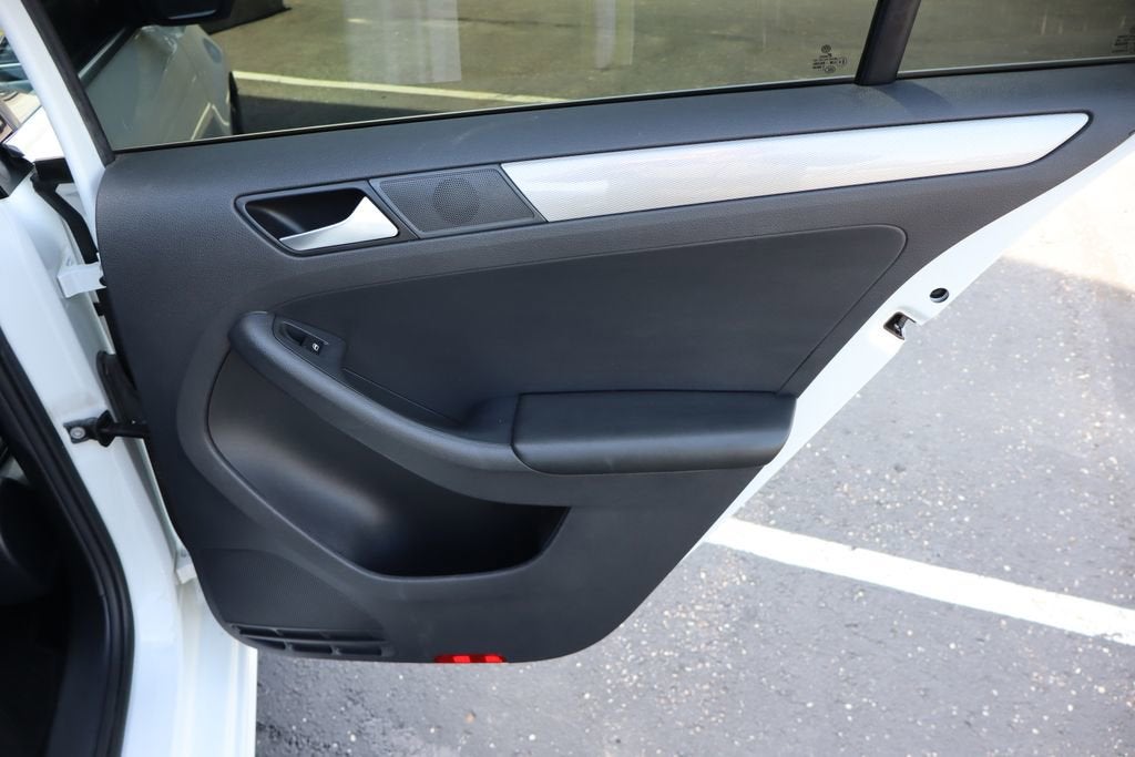 2018 Volkswagen Jetta Base