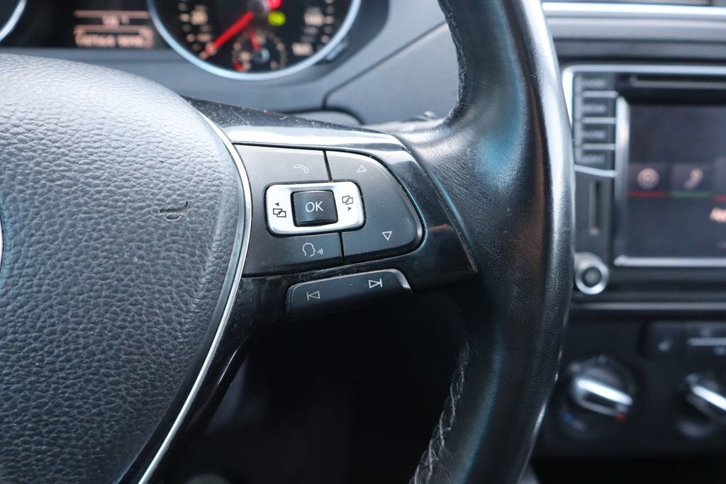 2018 Volkswagen Jetta Base