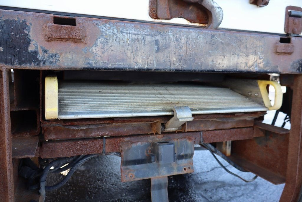 2017 Chevrolet Low Cab Forward 4500 Base