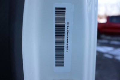 2025 Chevrolet Low Cab Forward 4500 Base