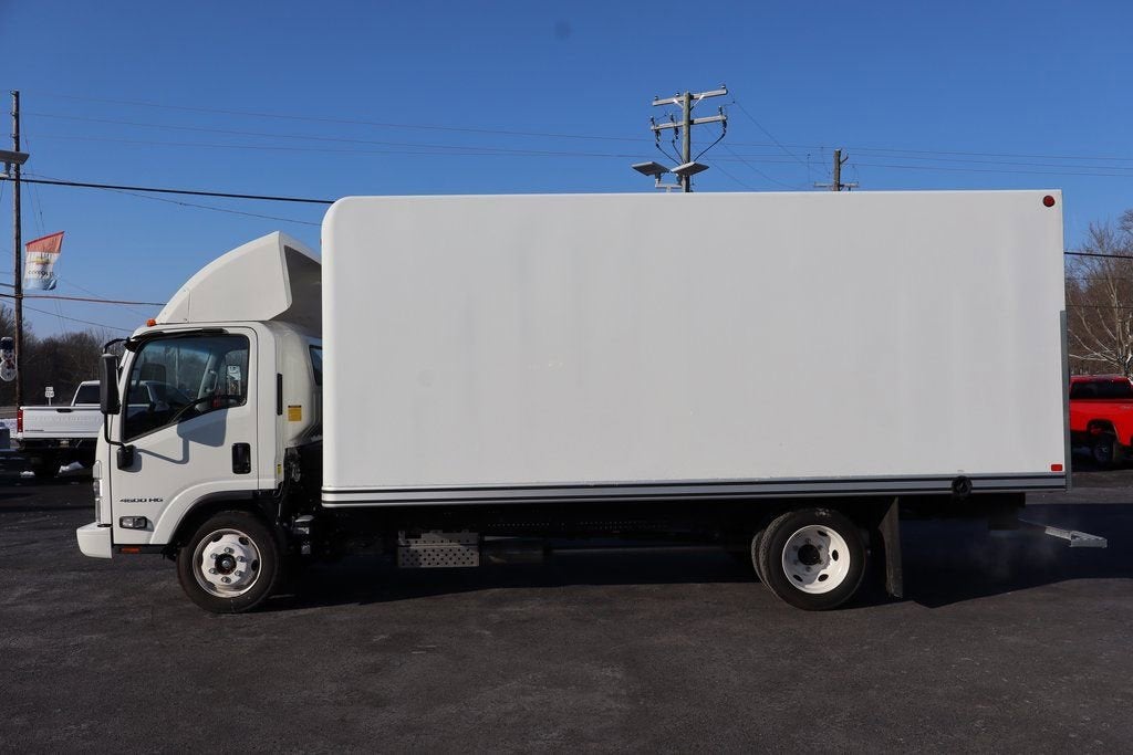 2025 Chevrolet Low Cab Forward 4500 Base