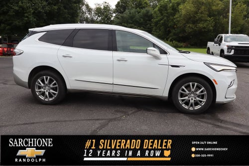 2023 Buick Enclave Essence